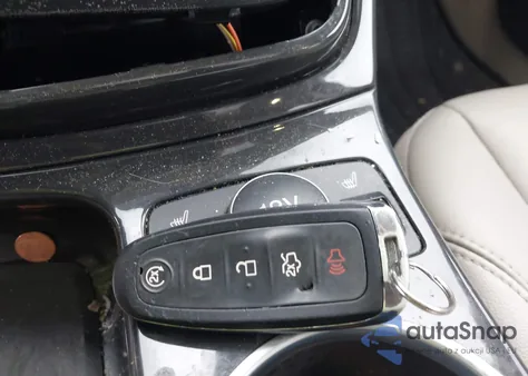 2014 Ford Escape Titanium z USA, uszkodzony, nr VIN 1FMCU9JX8EUC41091